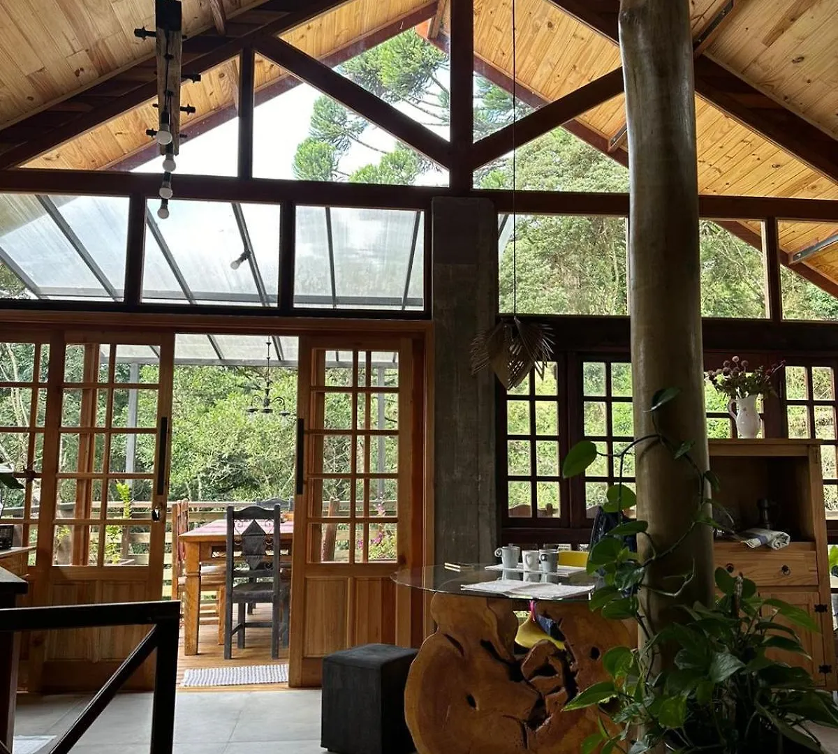 Chale Joli Villa Campos do Jordao 0*,  Brazil